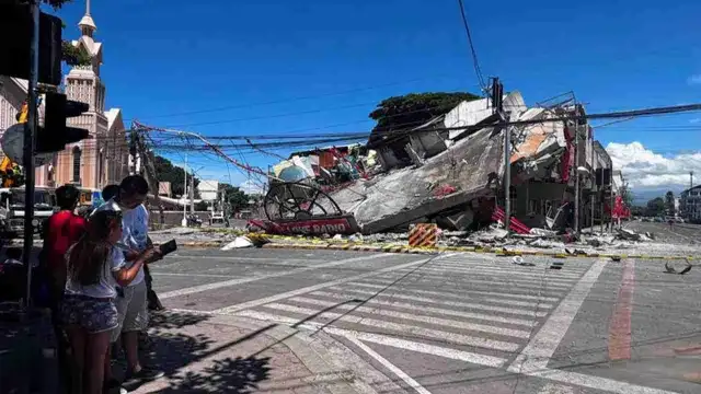 Filipinler'de 7.8 Büyüklüğünde Deprem: Can Kaybı Artıyor, Tsunami Uyarısı Yapıldı