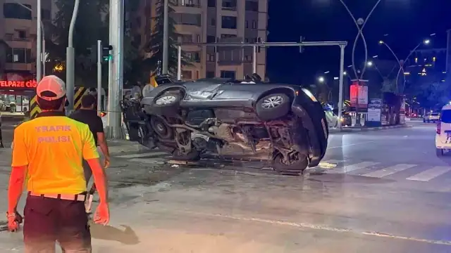 Elazığ'da Trafik Kazası: 11 Yaralı