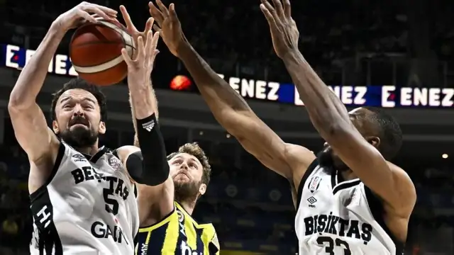Beşiktaş GAİN, Fenerbahçe Beko'yu 88-80 Mağlup Ederek Basketbol Süper Ligi Final Serisinde 1-0 Öne Geçti