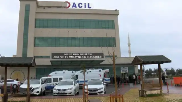 3 Yaşındaki Çocuk Park Halindeki Traktörün Altında Kalarak Hayatını Kaybetti