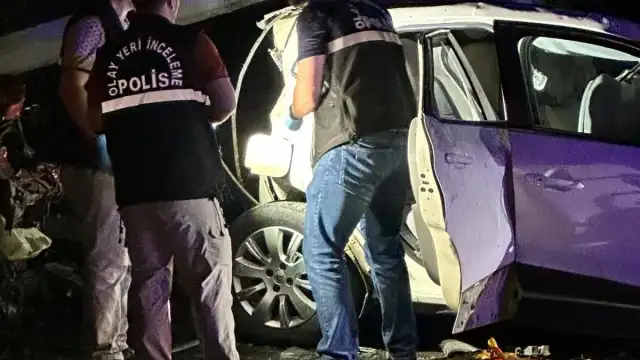 Rize Çayeli'nde Karadeniz Sahil Yolu'nda Zincirleme Kaza: 3 Ölü, 4 Yaralı