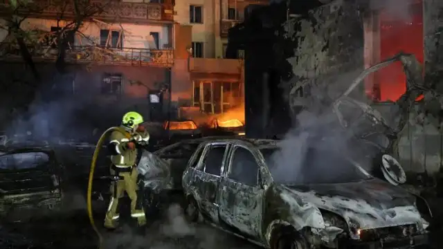 Rusya'nın Kiev'e Balistik Füze Saldırısı: Çok Sayıda Yaralı ve Yangınlar