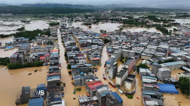 Çin'de Maysak Tayfunu Felaketi: Sel ve Hortumlar Can Kaybına Yol Açtı