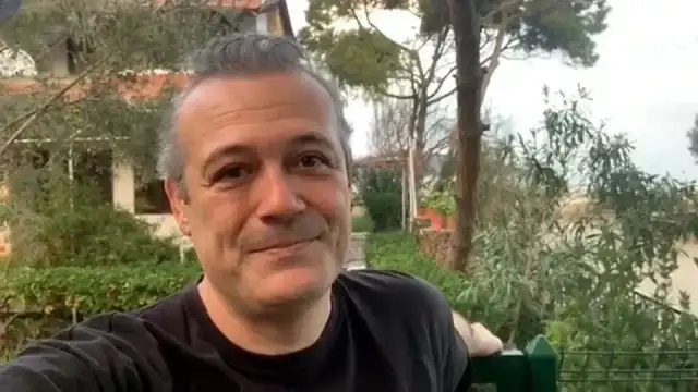 Oyuncu Levent Üzümcü Gözaltına Alındığını Duyurdu