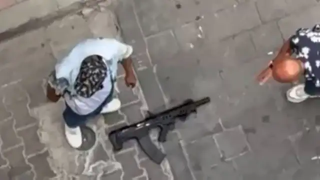 İzmir Konak'ta Silahlı Saldırı: Sokak Ortasında Dehşet Anları