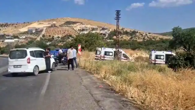 Gaziantep-Nizip Karayolu Üzerinde Trafik Kazası: 3 Yaralı