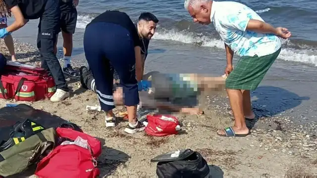 Kuşadası'nda denize giren 79 yaşındaki emekli bankacı yaşamını yitirdi