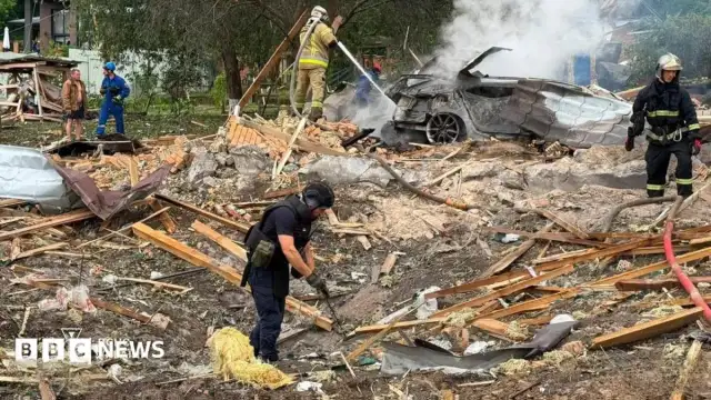 Ukrayna'da Rus Saldırılarında Can Kaybı Artıyor: Kiev ve Sloviansk Hedef Alındı