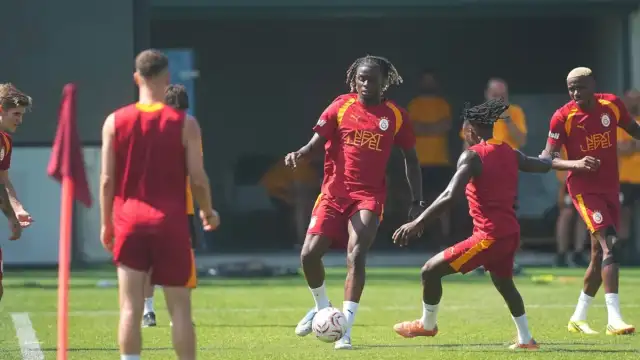 Galatasaray Hazırlıklarını Sürdürüyor: Taktik Çalışma Yapıldı