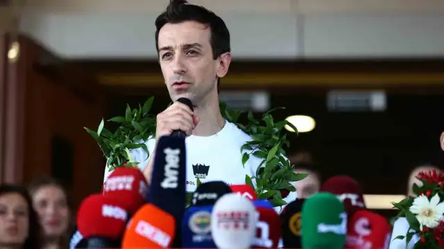 İstanbul Havalimanı'nda Şampiyon Voleybolcular İçin Karşılama Töreni Düzenlendi