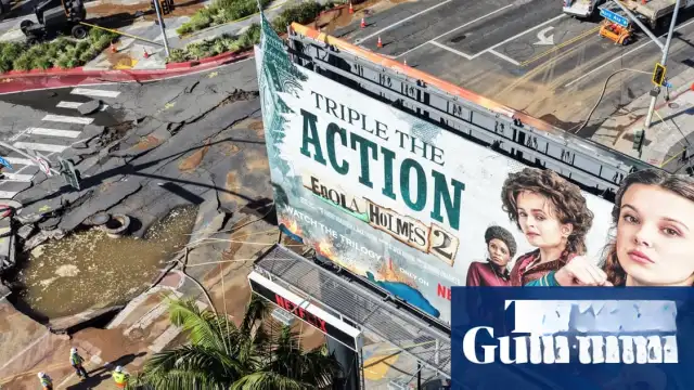 Los Angeles'ta Su Borusu Patladı: Sunset Boulevard'da Çöküntü ve Su Baskını