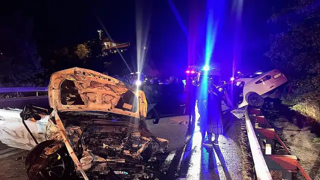 Burdur'da Zincirleme Kaza: 4 Kişi Hayatını Kaybetti, 11 Yaralı