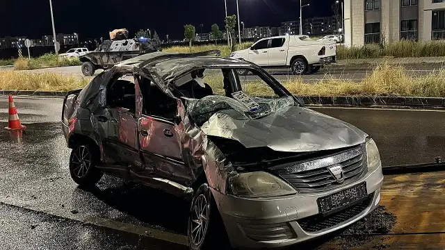 Diyarbakır'da Trafik Kazası: 2 Kişi Hayatını Kaybetti, 5 Kişi Yaralandı