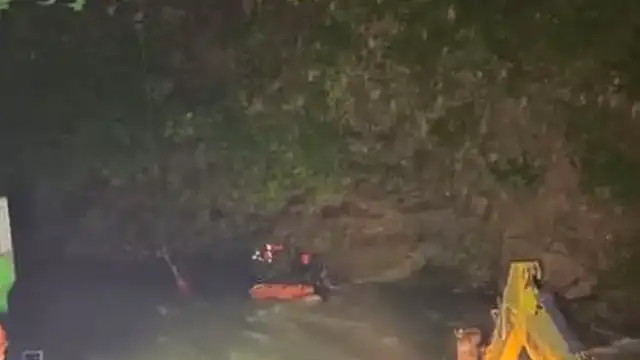 Giresun'da Derede Akıntıya Kapılan Yeğenin Cansız Bedenine Ulaşıldı, Amcası Aranıyor