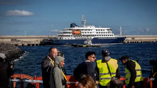 Hantavirüs salgınıyla mücadele eden MV Hondius gemisi Hollanda'ya ulaştı: Karantina süreci başladı