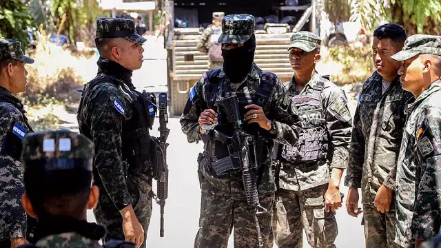 Honduras'ta Kanlı Gün: 25 Kişi Hayatını Kaybetti, 6 Polis Şehit Düştü