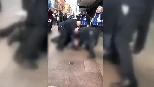 İrlanda'da Polisin Müdahalesiyle Bir Kişi Hayatını Kaybetti, Protestolar Başladı