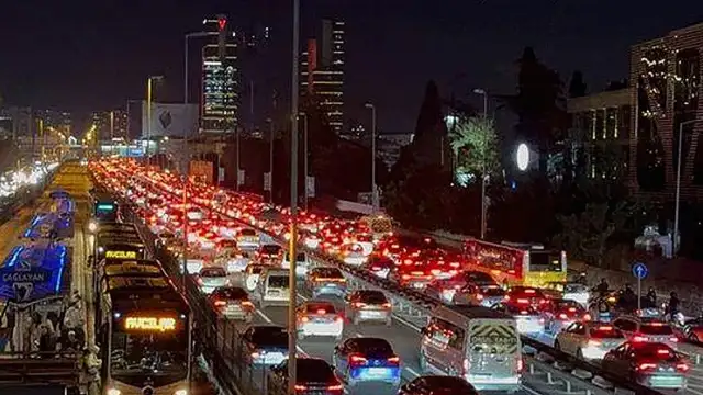 İstanbul'da 20 Mayıs Trafik Durumu: Hangi İlçelerde Yoğunluk Yaşandı?