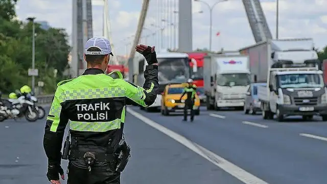 İstanbul'da Bazı Yollar Ulaşım Trafiğine Kapatıldı
