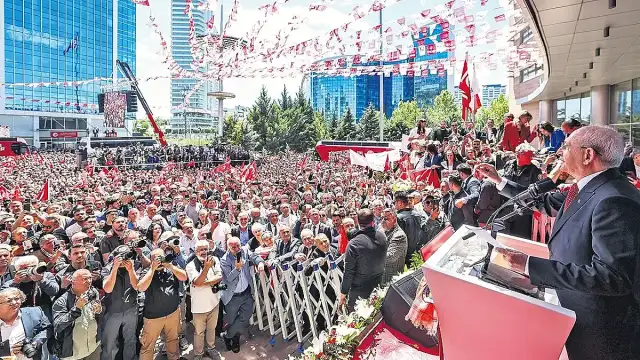 Kemal Kılıçdaroğlu'ndan Parti İçi Hesaplaşma Mesajı: 'Gafilleri Koynumda Besledim'