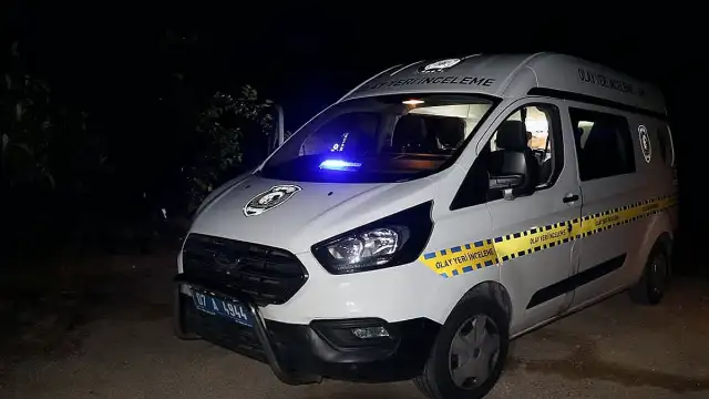 Kepez'de Borç Tartışması Kanla Bitti: 1 Kişi Hayatını Kaybetti