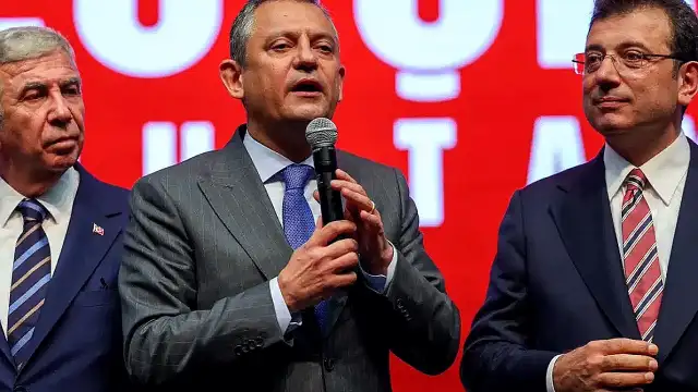 Özgür Özel'den Birlik Mesajı: İmamoğlu ve Yavaş'ı Etiketledi