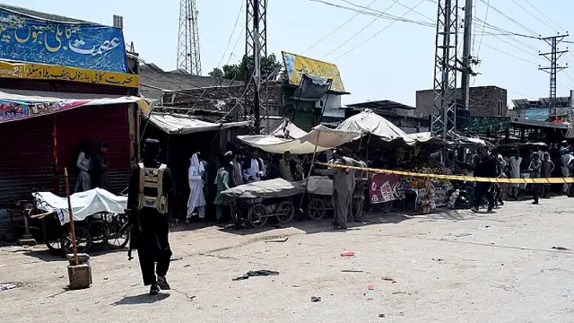 Pakistan'da Pazar Yerinde Patlama: 3 Ölü, 4 Yaralı