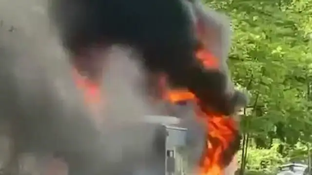 Sarıyer'de İETT Otobüsü Yangın Çıkardı