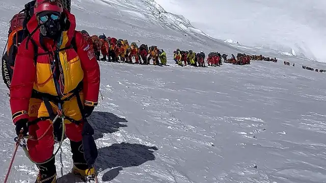 Tyler Andrews, Everest'te Ek Oksijenle Hız Rekoru Kırdı
