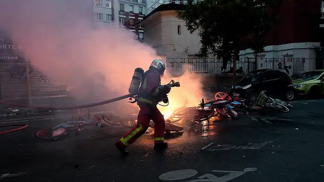 UEFA Şampiyonlar Ligi Finali Sonrası Fransa'da Olaylar: 426 Gözaltı, 7 Polis Yaralı