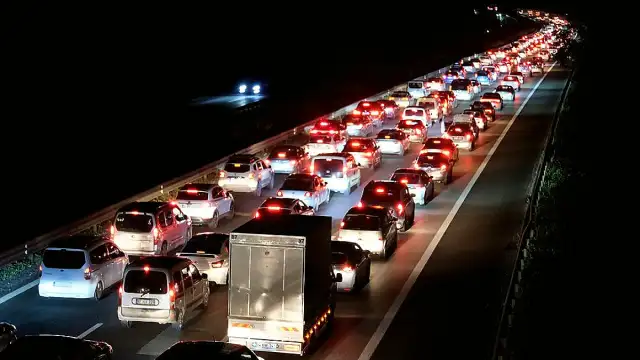 Anadolu Otoyolu Düzce Geçişinde Kurban Bayramı Dönüşünde Yoğun Trafik