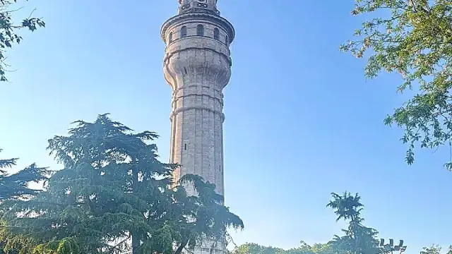 Beyazıt Yangın Kulesi: İstanbul'un Yangın Hafızası ve Tarihi Bekçisi