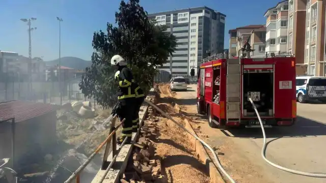 Bilecik'te Stadyum İnşaat Sahasında Yangın Meydana Geldi