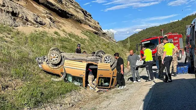 Erzincan'da Trafik Kazası: 6 Yaralı