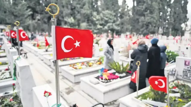 Şehit Babalarının Babalar Günü Mesajı: Acı ve Gurur Bir Arada Yaşanıyor