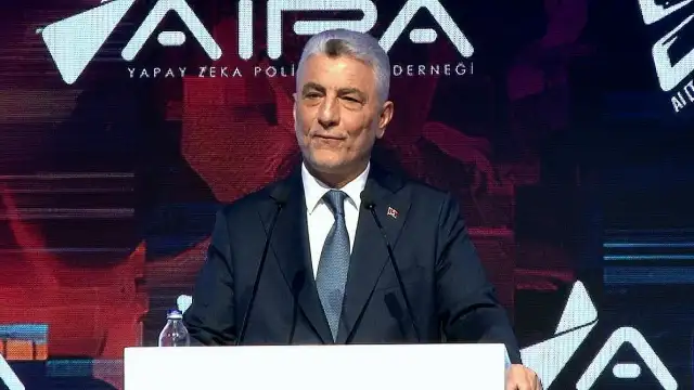 Ticaret Bakanı Bolat: Yapay Zeka ile Dış Ticarette Olağandışı Hareketler Tespit Ediliyor