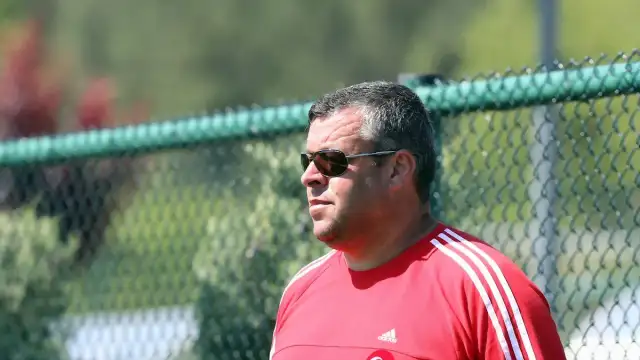 Türkiye Bedensel Engelliler Spor Federasyonu Başkanı Alpaslan Erkoç: "Ampute Futbol Eski A Milli Takımı Antrenörü Uğur Özcan'ın vefatını derin bir üzüntüyle öğrenmiş bulunuyoruz."