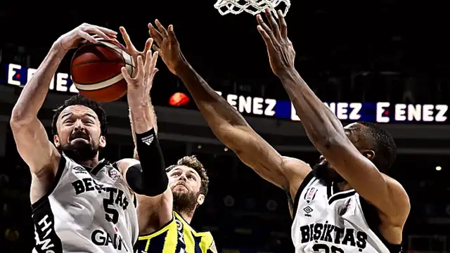 Türkiye Sigorta Basketbol Süper Ligi Play-off Final Serisi: Beşiktaş Gain, Fenerbahçe Beko Deplasmanında Galip Geldi