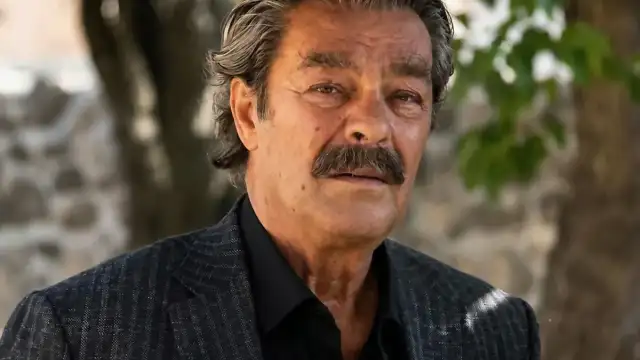 Yeşilçam'ın Usta Oyuncusu Kadir İnanır Hayatını Kaybetti