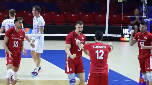 2026 FIVB Milletler Ligi: Filenin Efeleri Ukrayna Karşısında Geri Dönüşle Galip Geldi