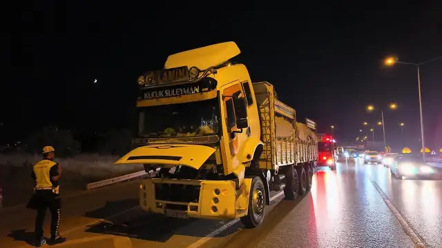 Bursa İnegöl'de Freni Patlayan Kamyon İçin Polis Ekiplerinden Kritik Müdahale