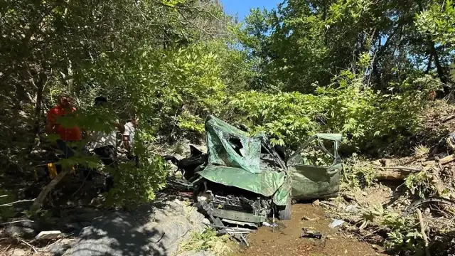 Çanakkale Yenice'de Trafik Kazası: 2 Ölü