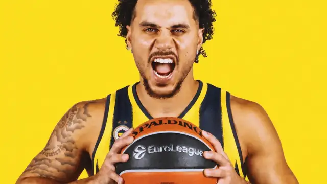 Fenerbahçe Erkek Basketbol Takımı Shane Larkin ile Anlaştığını Duyurdu