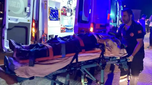 Kastamonu'da Otomobil ile Tır Çarpıştı: 5 Yaralı