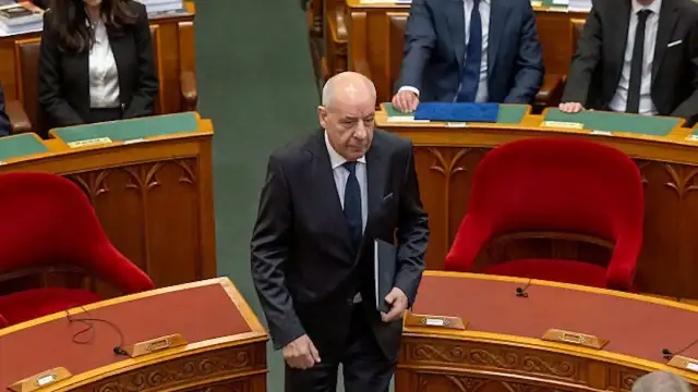 Macaristan Parlamentosu'nda Anayasa Değişikliği: Cumhurbaşkanı Görevden Alınabilir