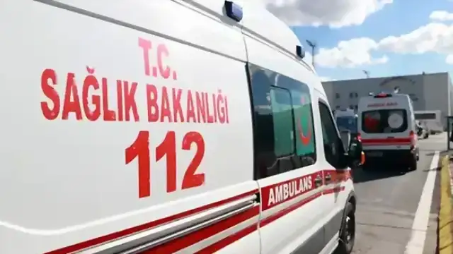 Malatya Yeşilyurt'ta itfaiye aracı devrildi: 3 personel yaralandı