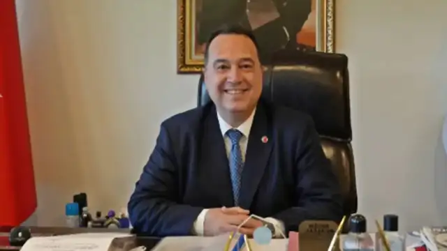 Manisa Büyükşehir Belediye Başkanı Besim Dutlulu: "YENİ Parti'ye katılacağım"