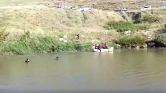Muş Bulanık'ta Çaya Düşen Kardeşlerden Biri Hayatını Kaybetti, Diğeri Aranıyor