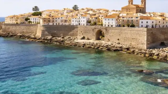 Tabarca Adası'nda Tarihi Koruma ve Deniz Rezervi Uygulamaları