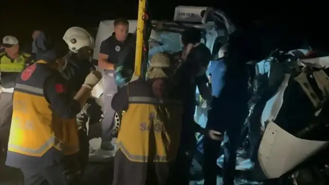 Tekirdağ Muratlı'da TIR Dorsesi Ayrıldı: Zincirleme Kazada 3 Kişi Öldü